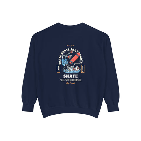 Skateboard Graphic Sweatshirt – 'Skate Till You Break' Retro Crewneck